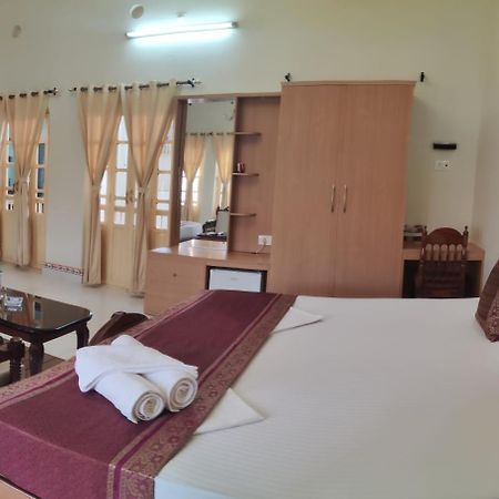 Shiva Ganges View Guest House Varanasi Exterior foto